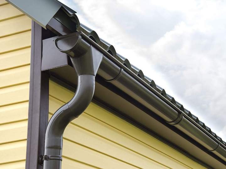 Gouttières changées rapidement et efficacement