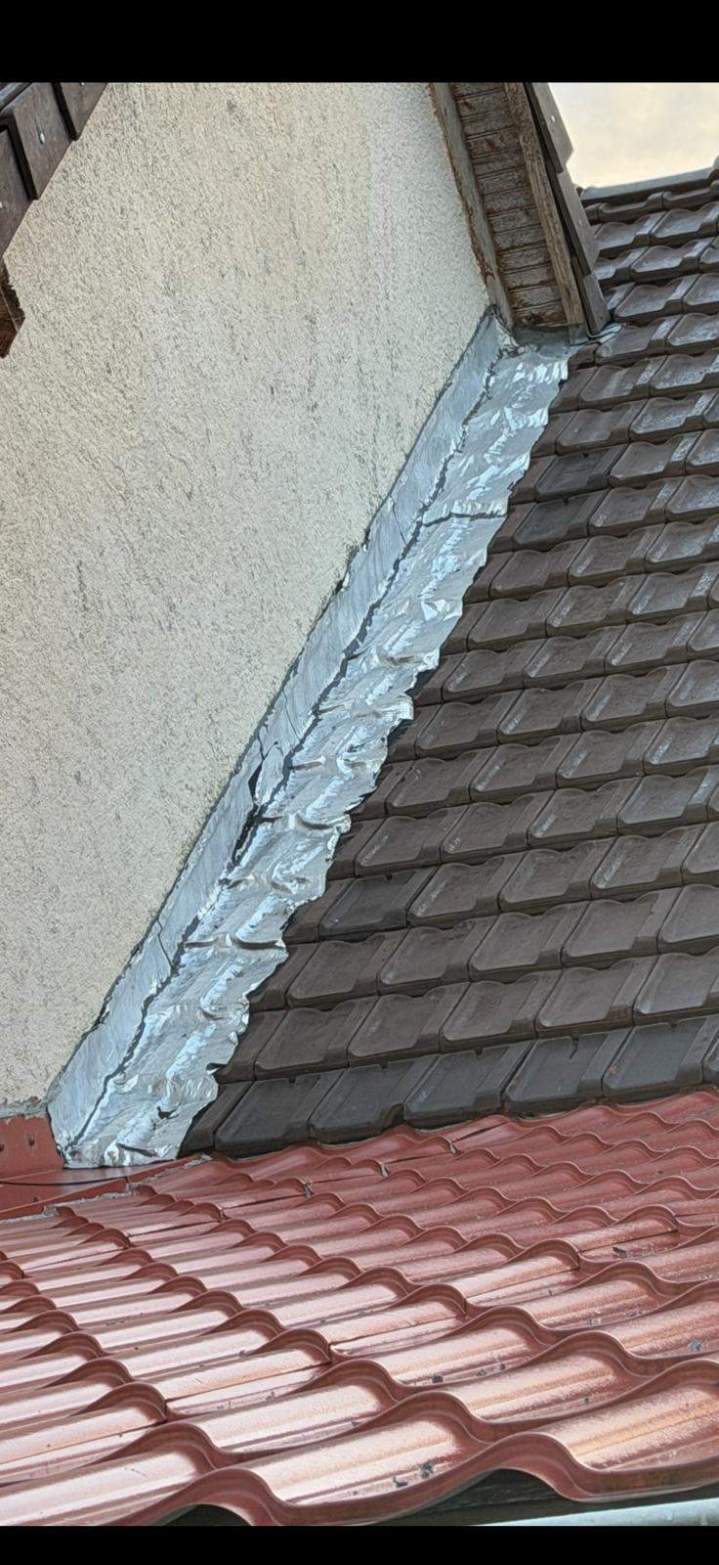 Pose de rive en zinc avant