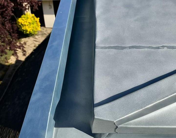 Service de remplacement de gouttières zinc à Caen